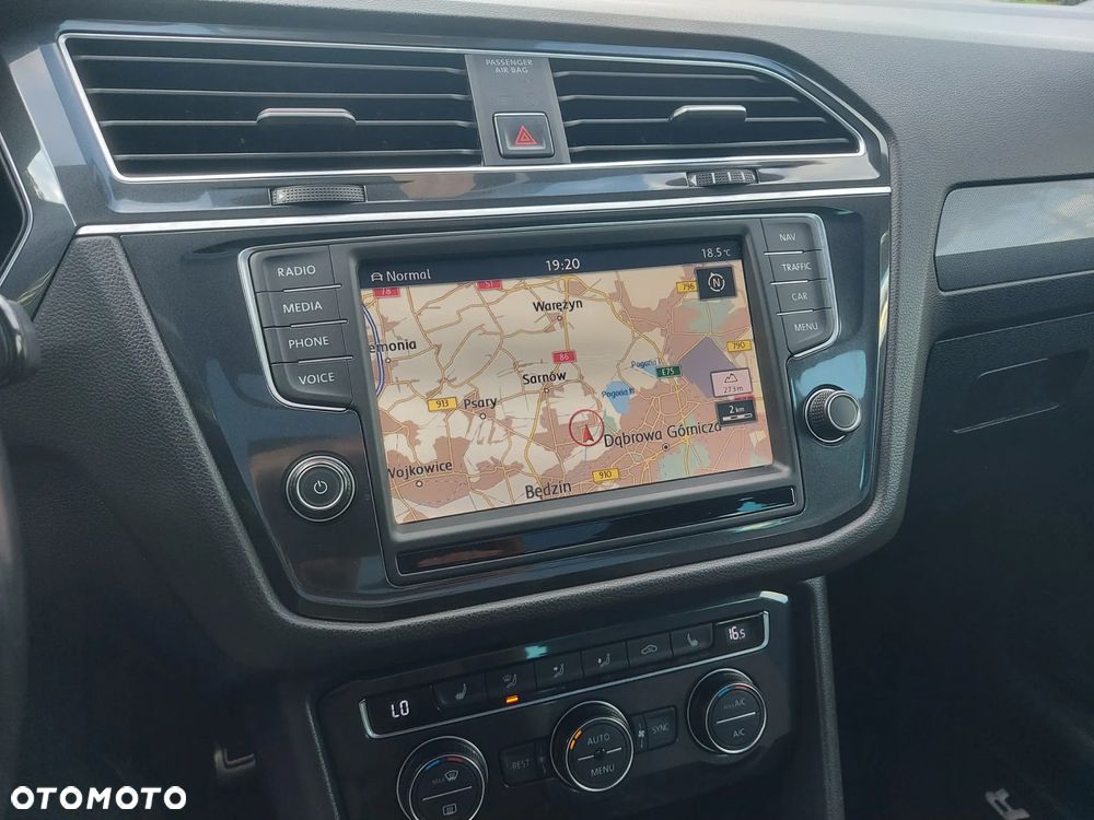 Volkswagen Tiguan 2.0 TDI SCR 4MotION DSG R-Line - 14