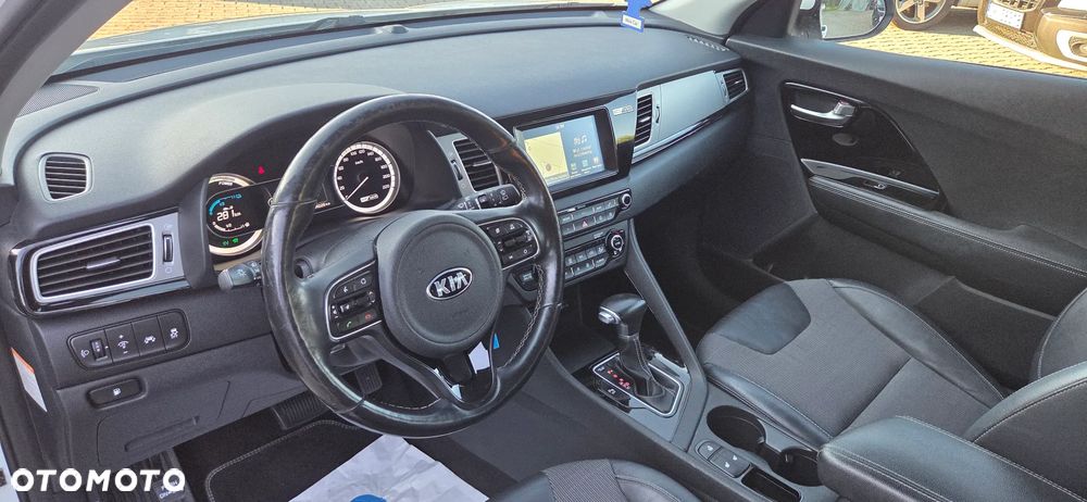 Kia Niro 1.6 GDI Hybrid M - 12