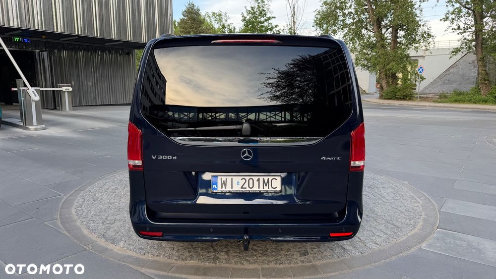 Mercedes-Benz Klasa V 300 d 4-Matic Avantgarde 9G-Tronic (d³ugi) - 4