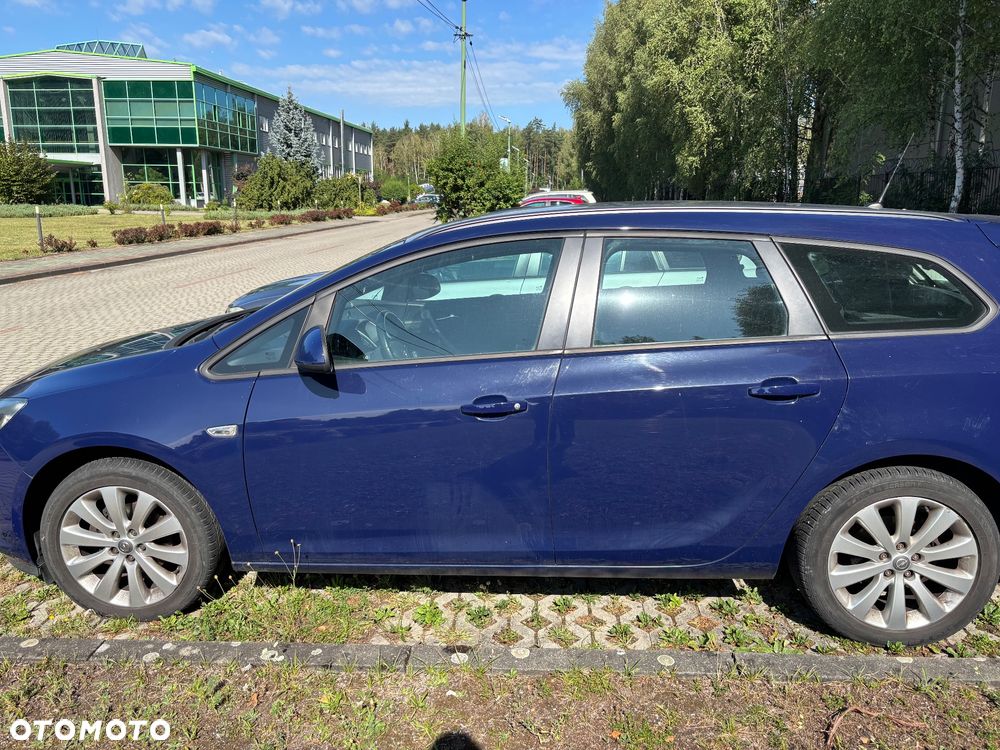 Opel Astra 1.4 T Cosmo EU6 - 7
