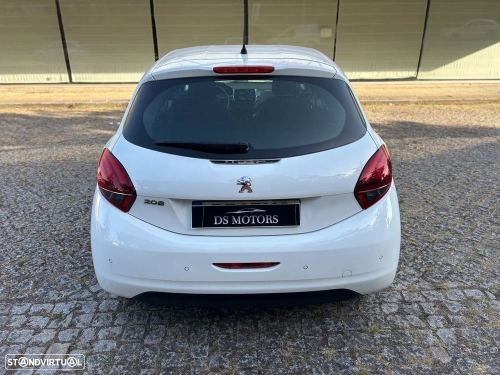 Peugeot 208 1.2 PureTech Active - 5