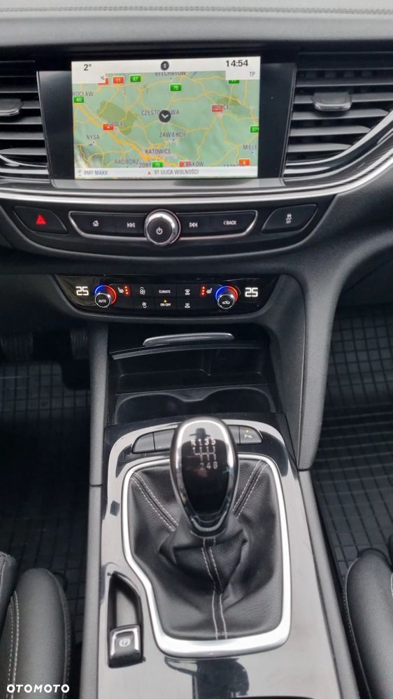 Opel Insignia 2.0 Dynamic - 25