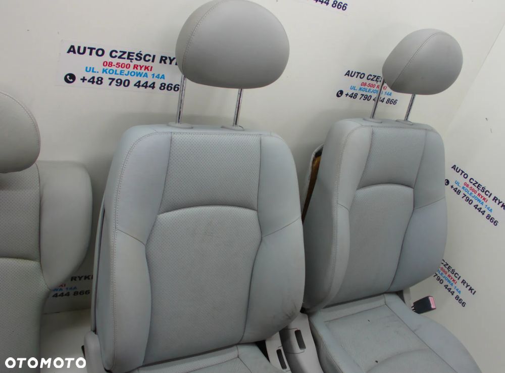 Mercedes W203 Kombi Fotele Kanapa Siedzenia - 6
