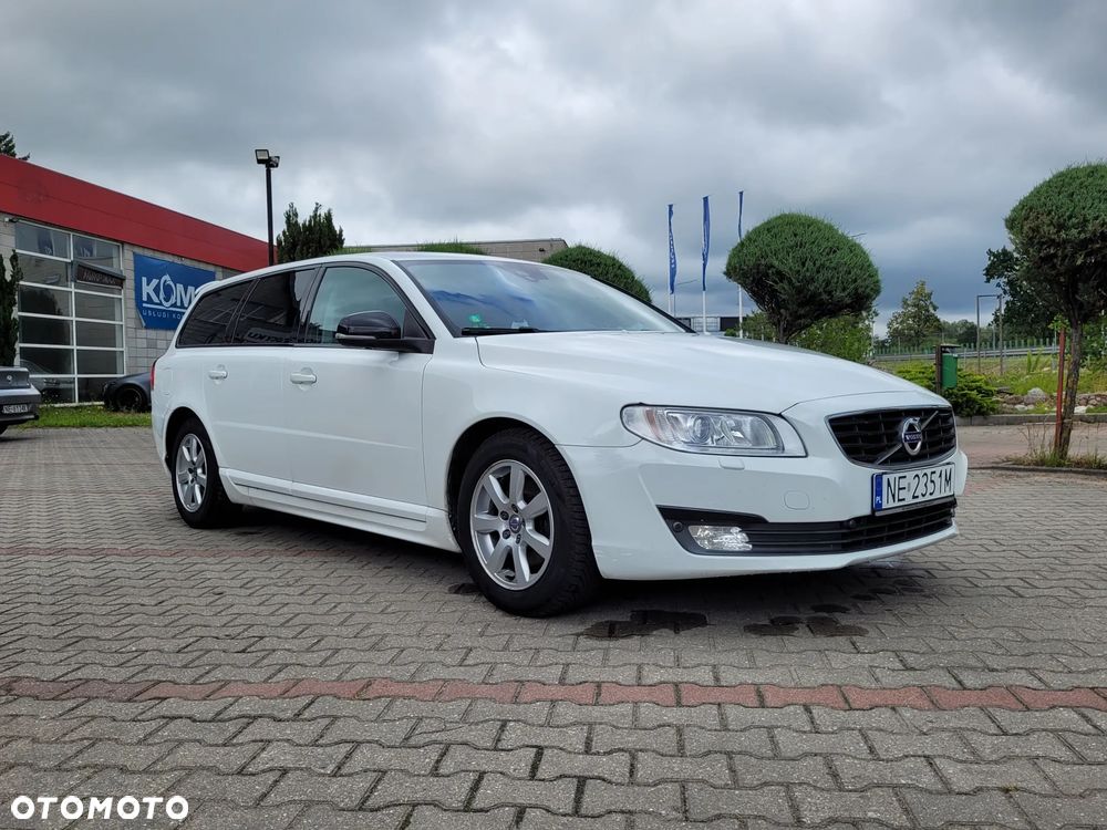 Volvo V70 D3 Momentum - 14