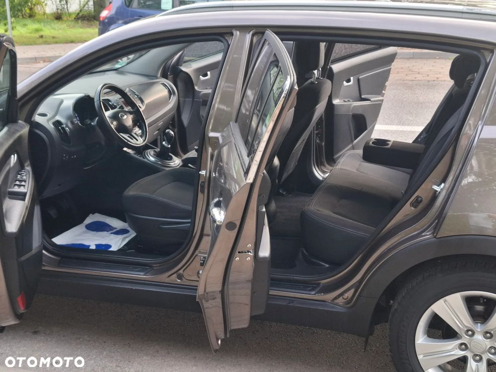 Kia Sportage 1.6 GDI 2WD Fifa World Cup Edition - 11