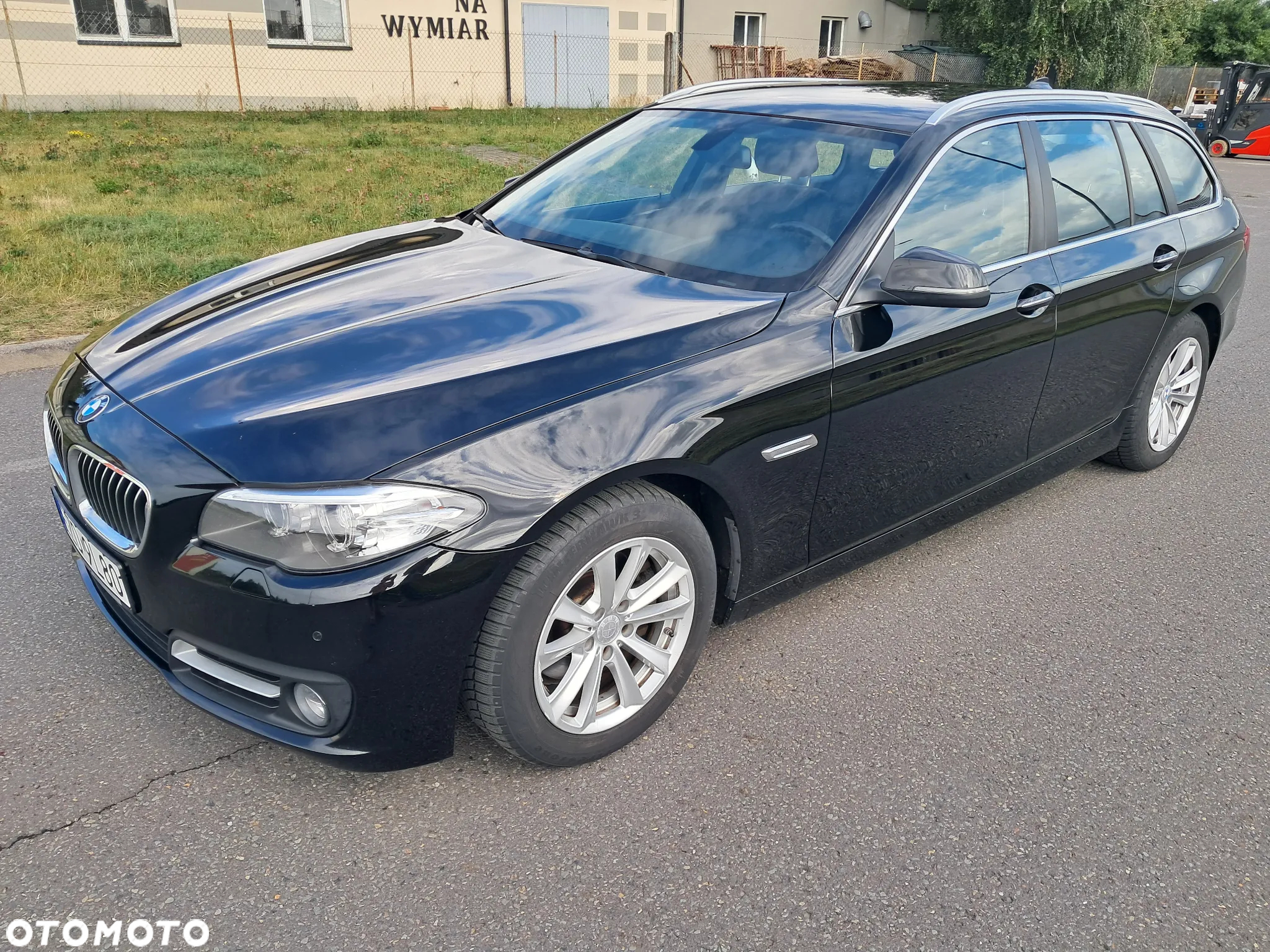 BMW Seria 5 520d Touring - 2