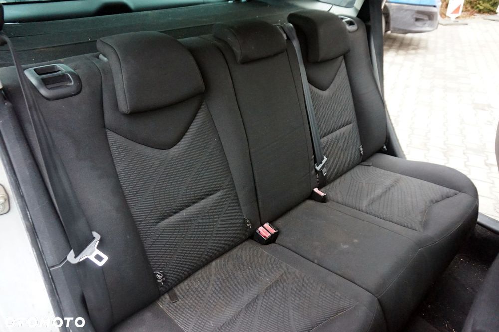 PEUGEOT 308 I T7 KOMBI 2008 EZRC 1.6 HDI DV6ATED4 90KM 20DM75 SREBRNY na części - 18