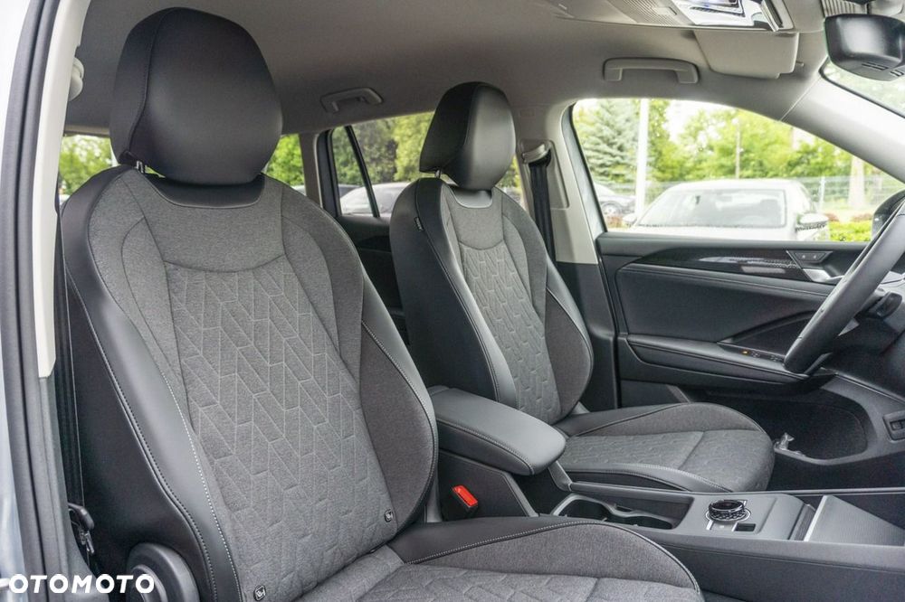 Volkswagen Tiguan - 14