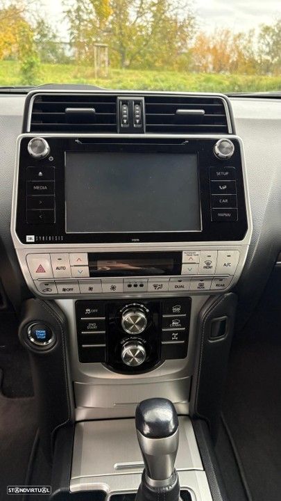 Toyota Land Cruiser 2.8 D-4D Auto Executive - 9