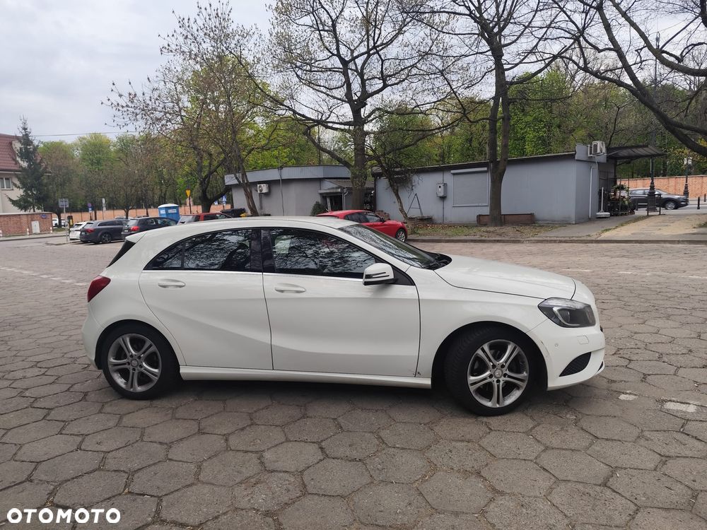 Mercedes-Benz Klasa A 180 7G-DCT AMG Line - 5