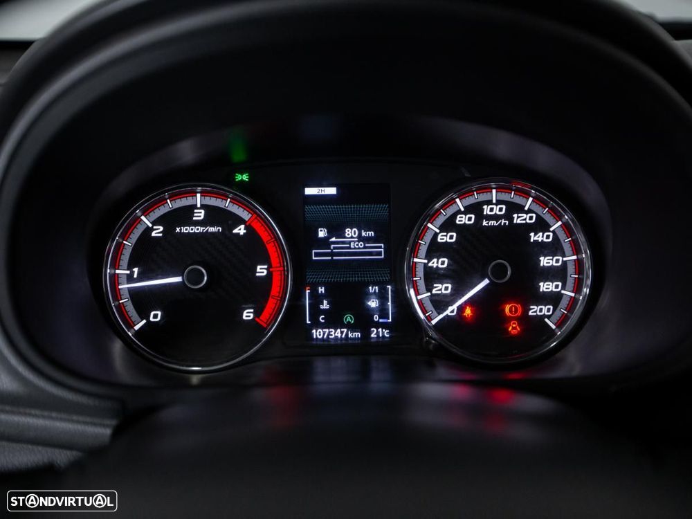 Mitsubishi L200 2.4 DI-D CLUB CAB INVITE 3L 4WD - 17