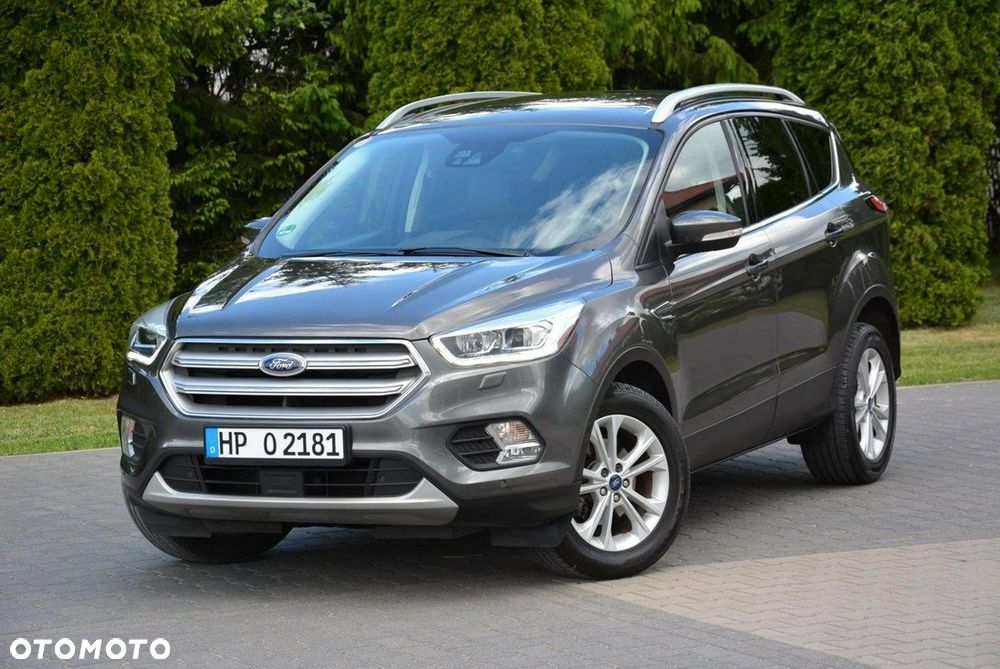 Ford Kuga 1.5 EcoBoost 2x4 Titanium - 2