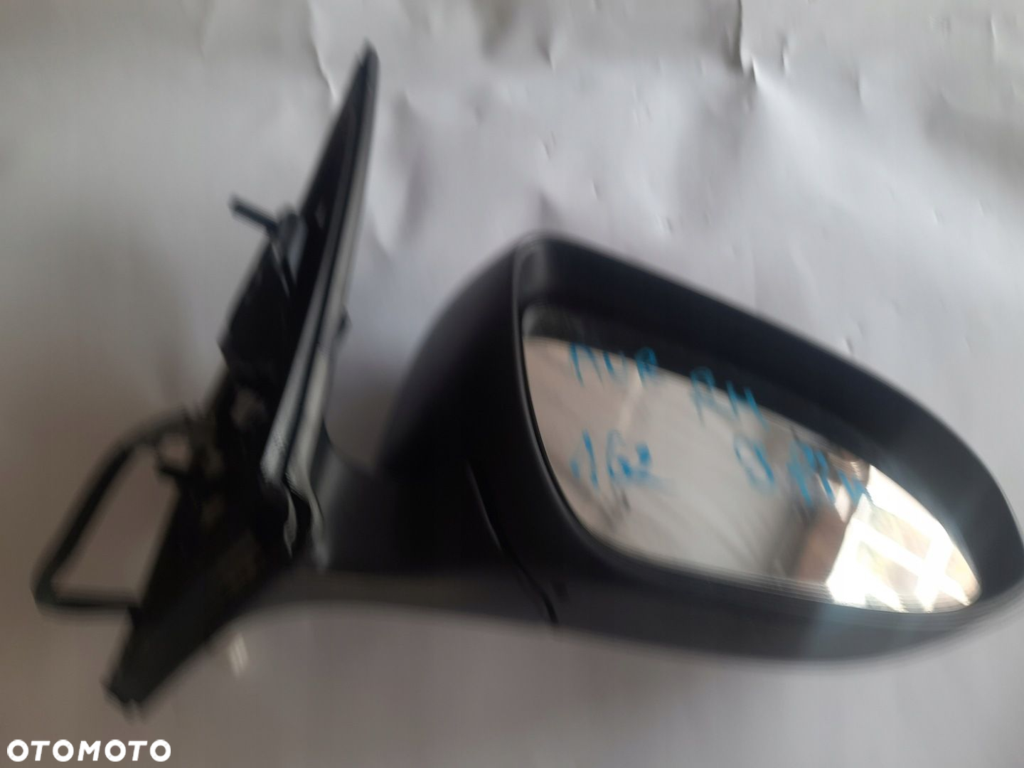 LUSTERKO PRAWE TOYOTA AURIS II 15-18r 9 PIN 1G2 - 2