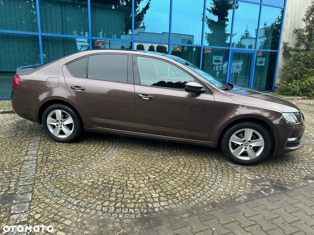 Skoda Octavia 1.5 TSI ACT Style - 4