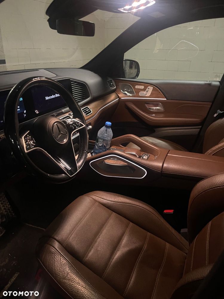 Mercedes-Benz GLS - 4