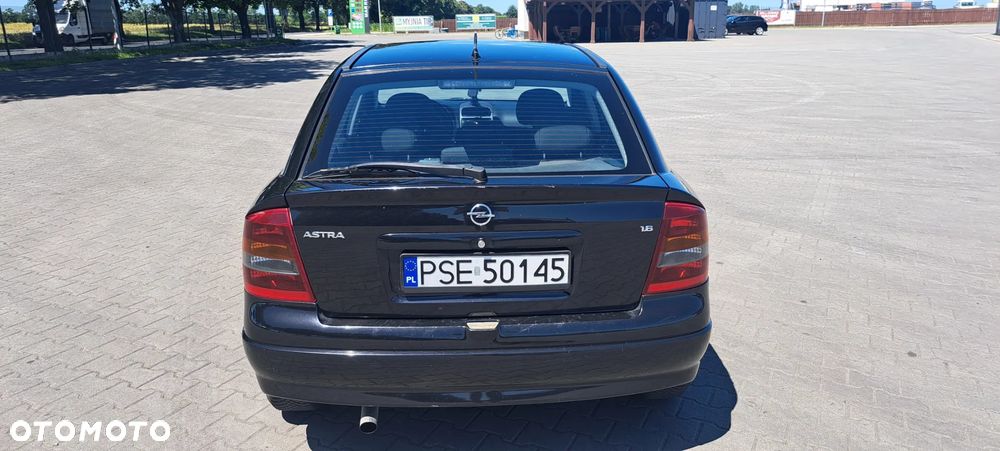 Opel Astra - 3