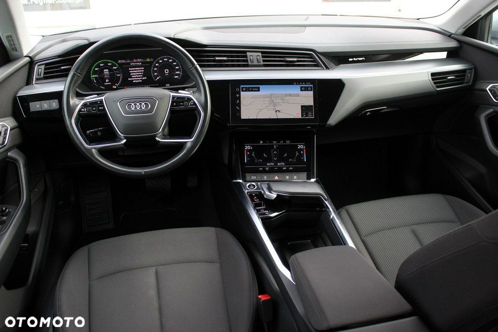 Audi e-tron 50 Quattro - 10