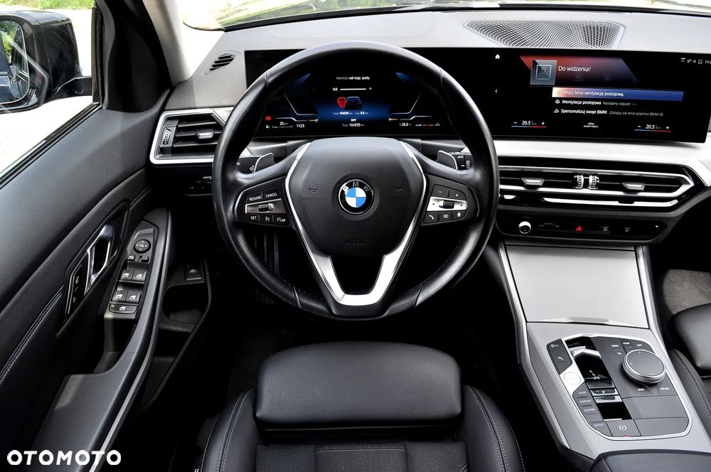 BMW Seria 3 318d Sport Line Shadow - 24