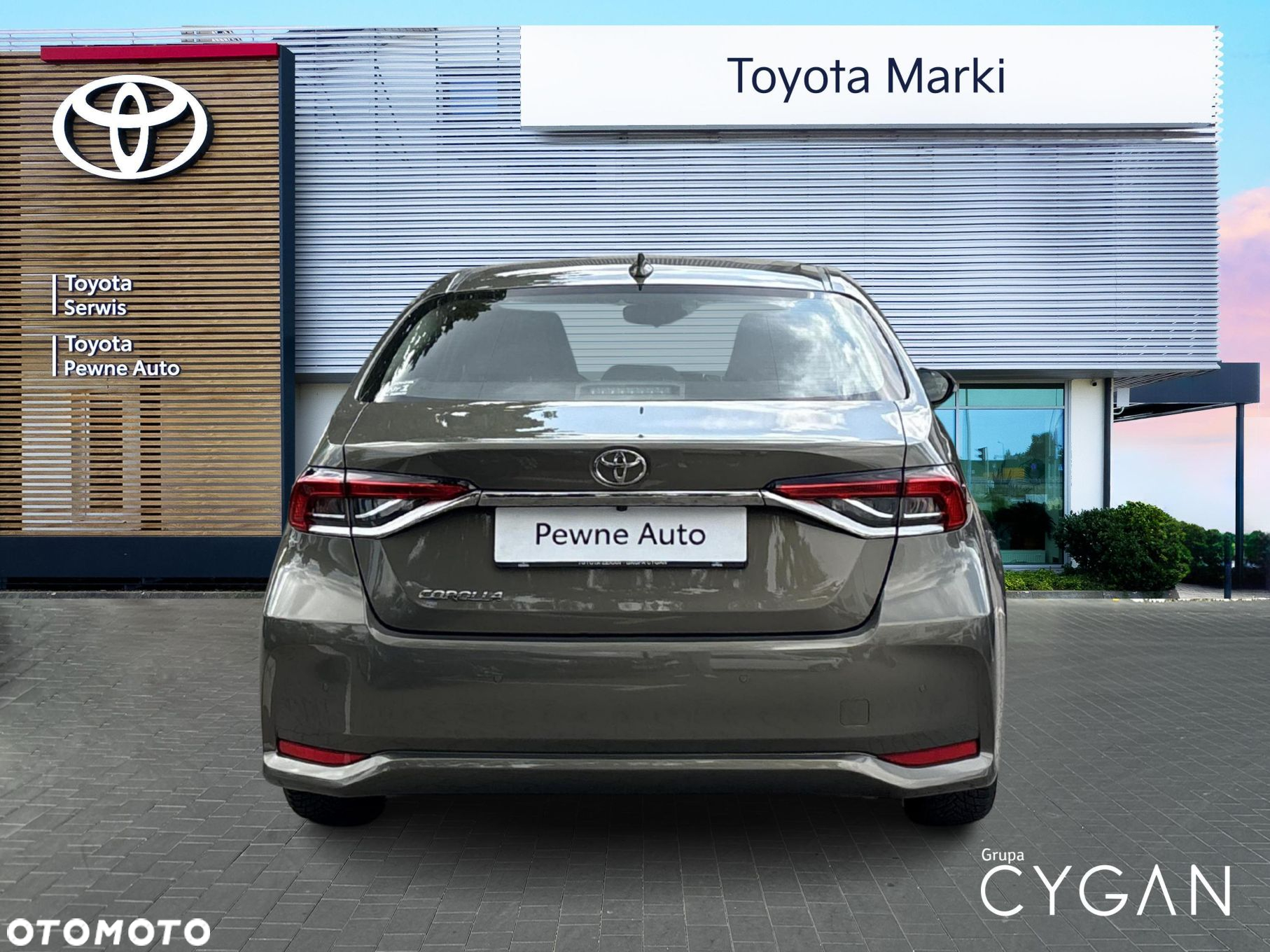 Toyota Corolla - 4