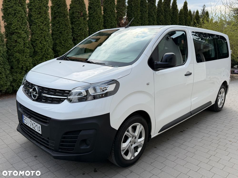 Opel Vivaro - 1