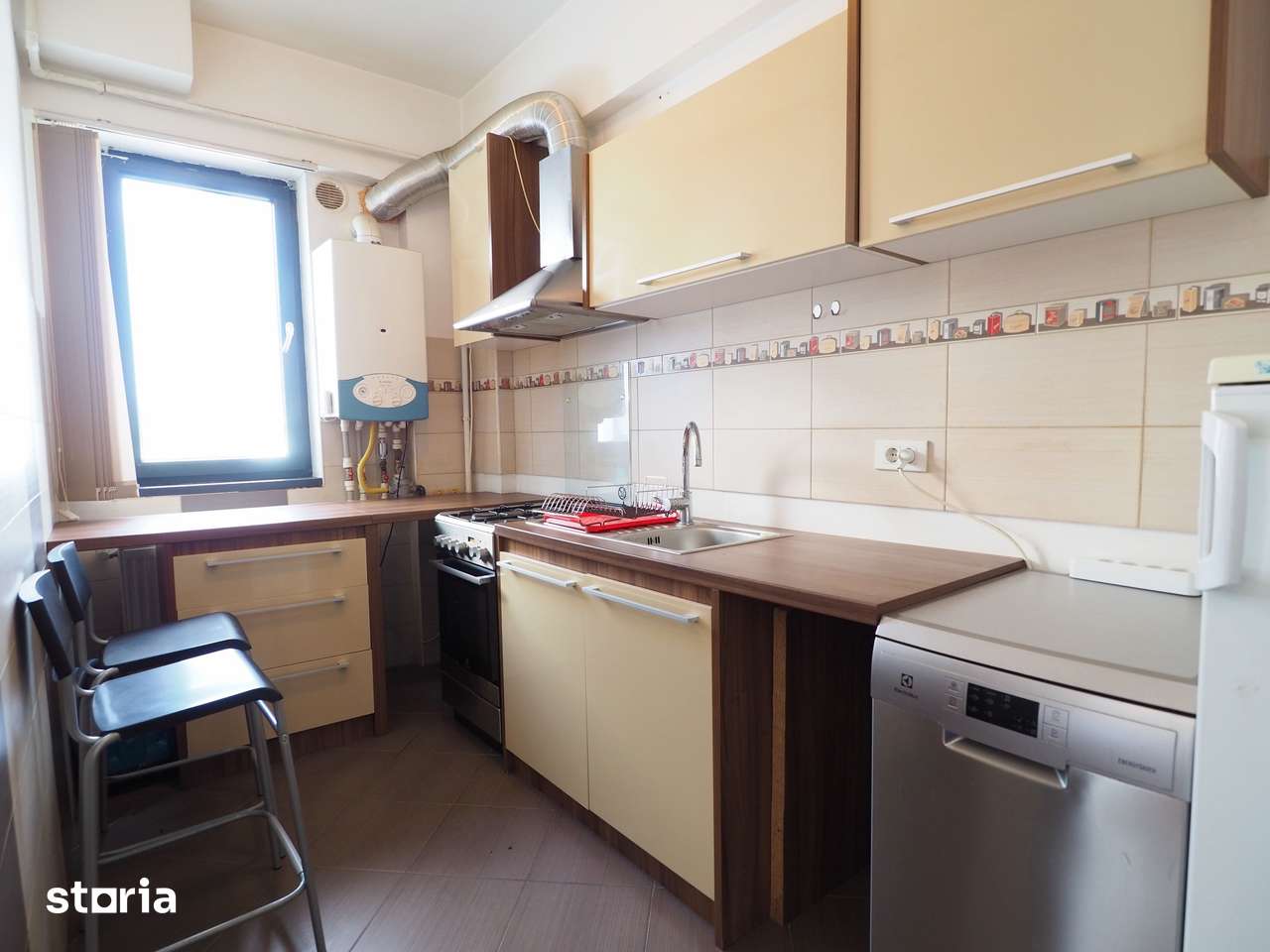 Vanzare 2 camere complet mobilat si utilat-Bucurestii Noi metrou — fotografia 3