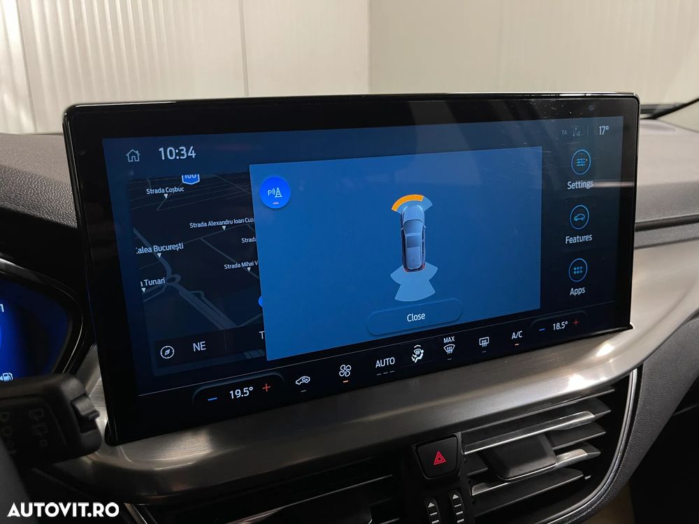 FORD Focus 2024 — imagine 40