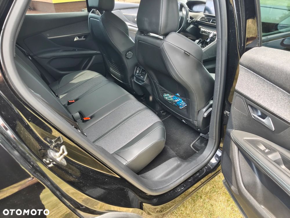 Peugeot 3008 BlueHDi 130 Stop & Start EAT8 Allure - 12