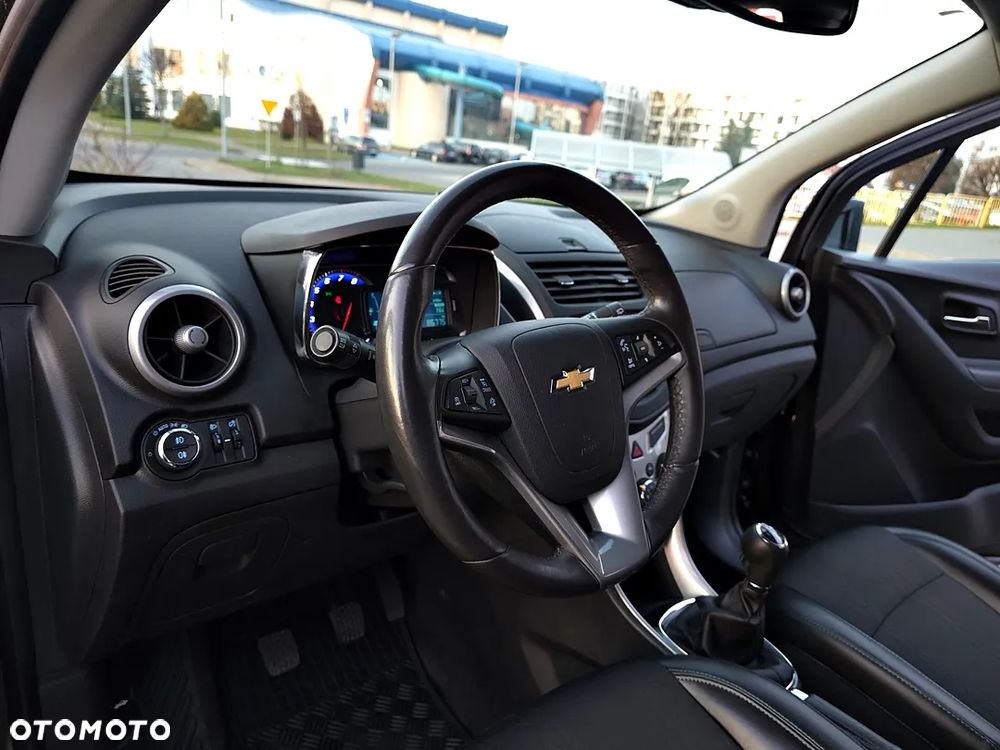 Chevrolet Trax 1.4 T LTZ AWD - 24