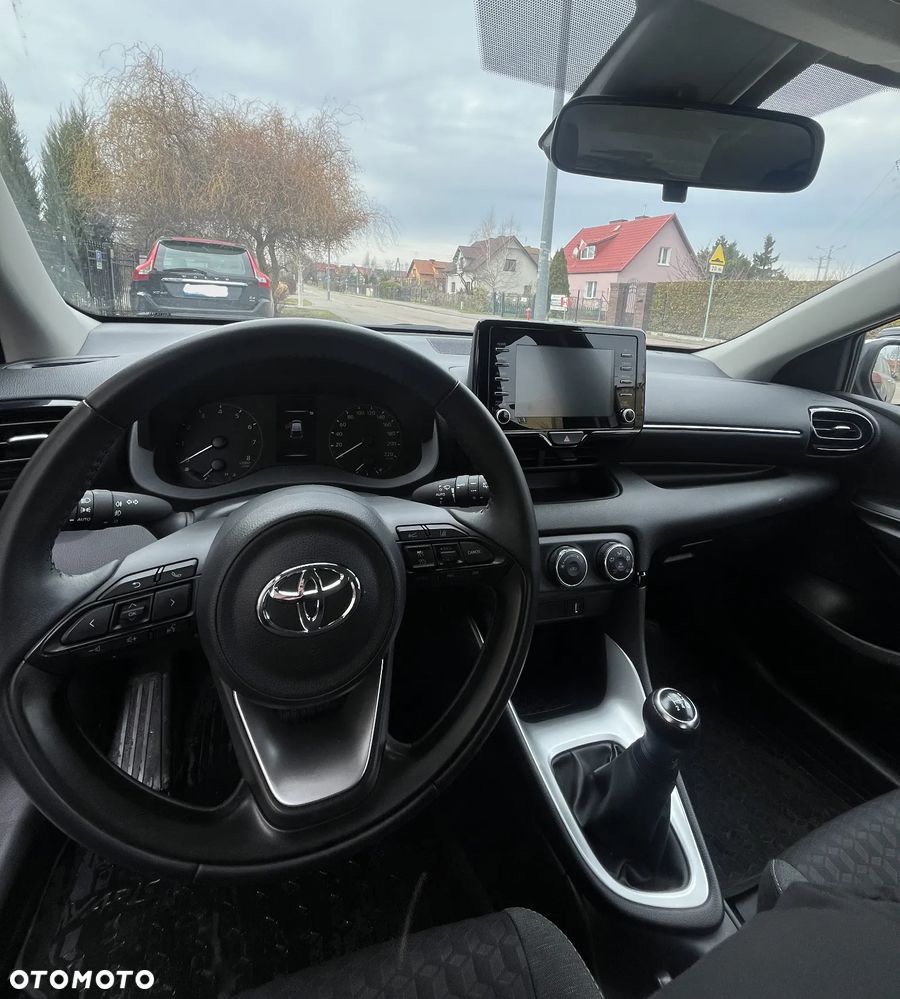 Toyota Yaris 1.0 Comfort - 10