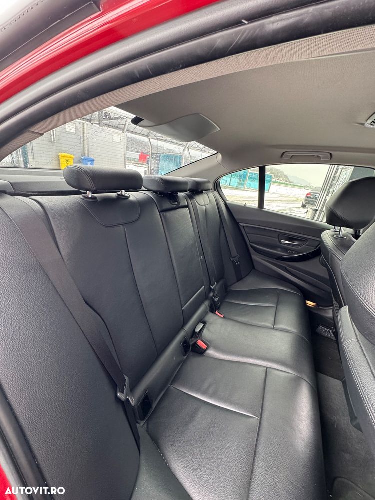 BMW Seria 3 320d Efficient Dynamic Edition Aut. - 5