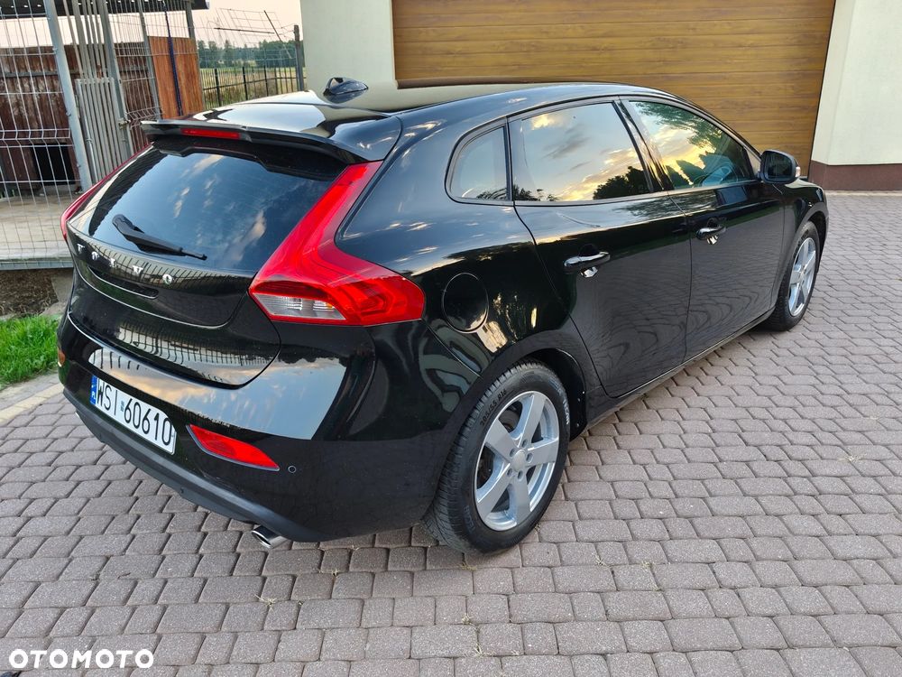 Volvo V40 T4 Kinetic - 4