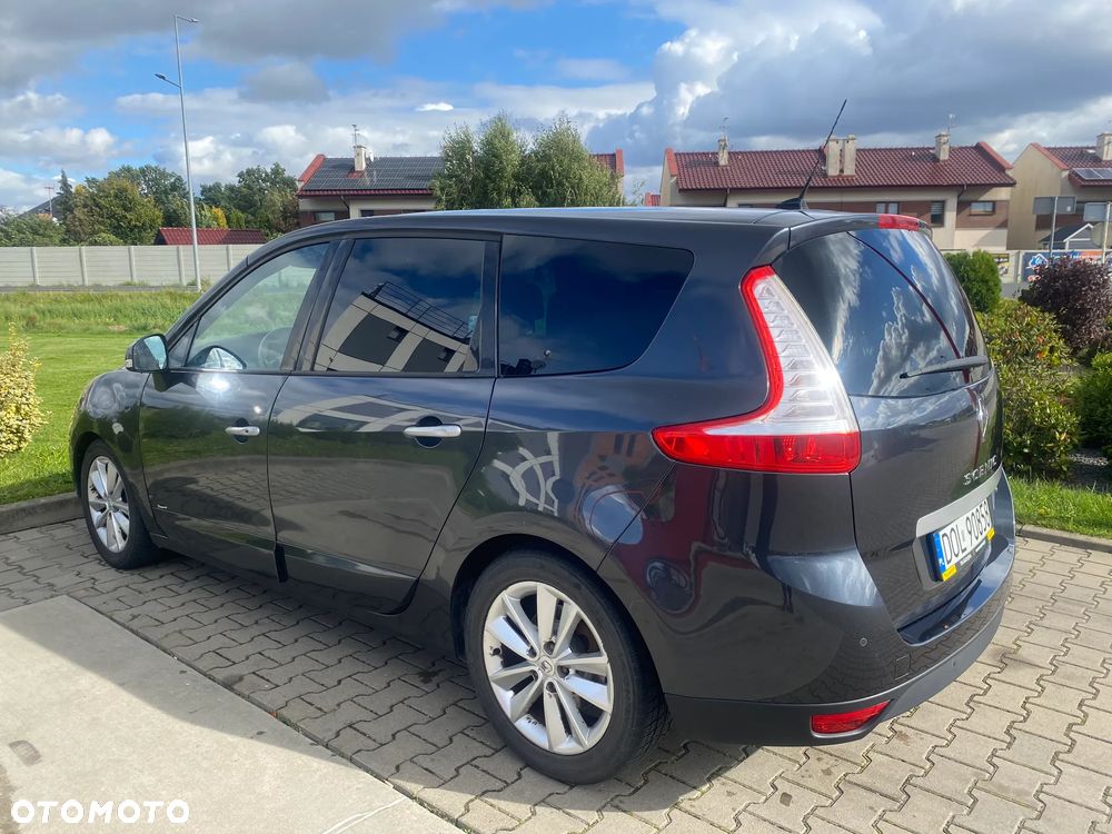 Renault Grand Scenic Gr 2.0 dCi Privilege - 23