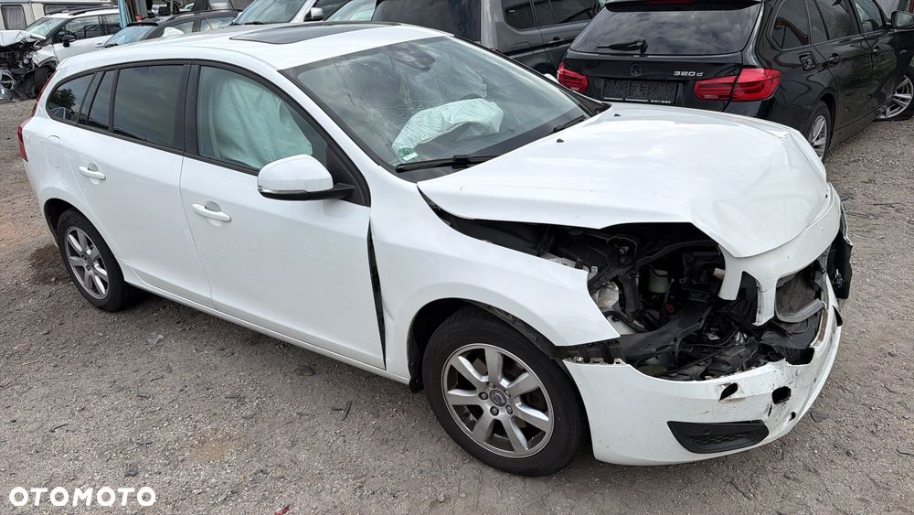 Volvo V60 2012 photo 5