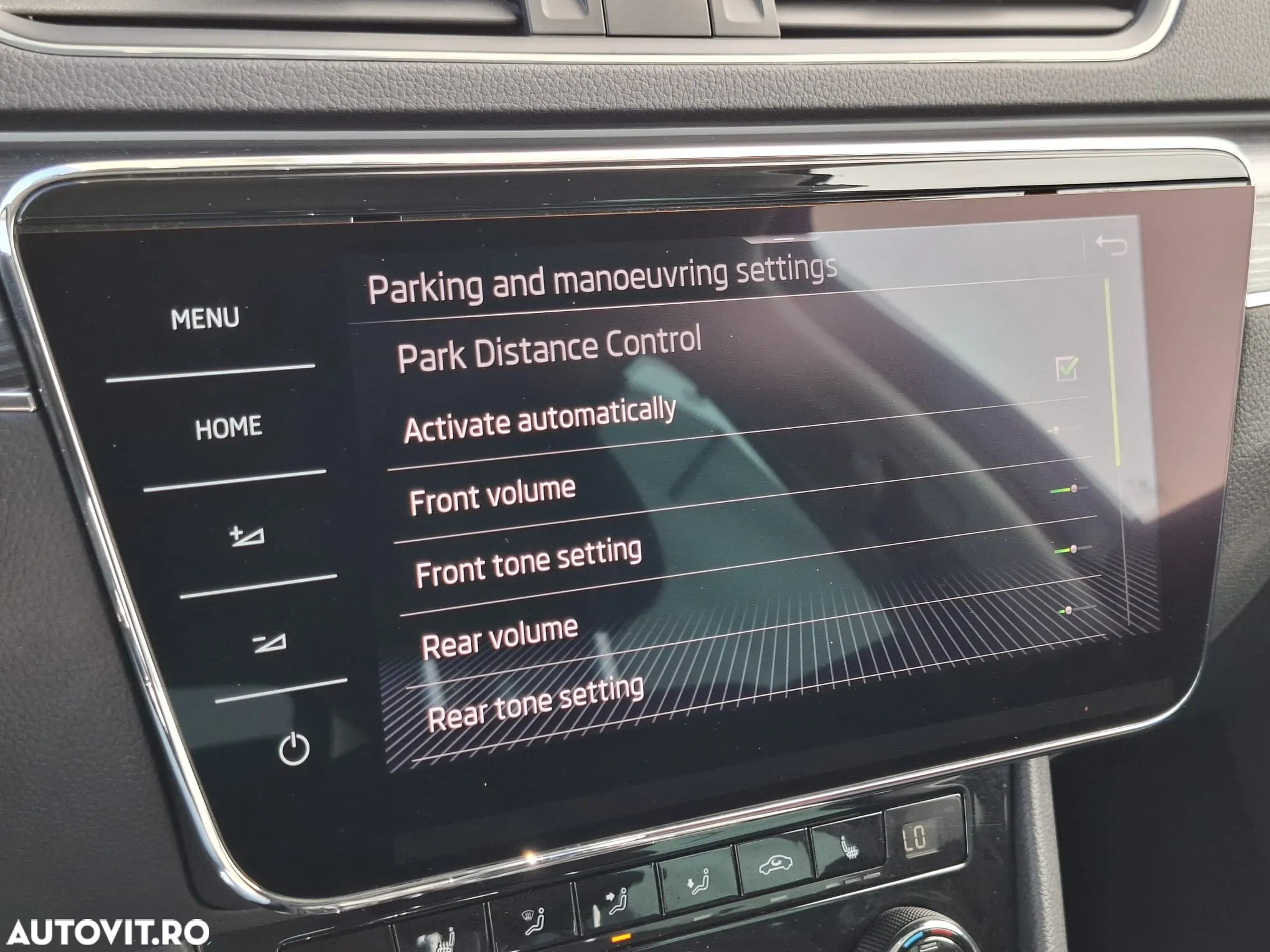 Skoda Superb 2.0 TDI DSG Style - 37