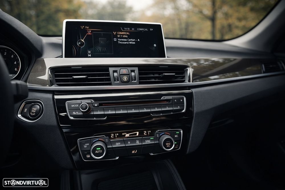 BMW X1 xDrive25d Aut. Sport Line - 7