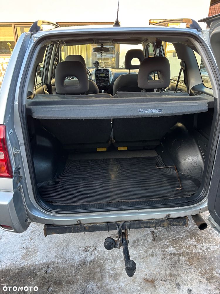 Toyota RAV4 2.0 D-4D 4x4 - 13