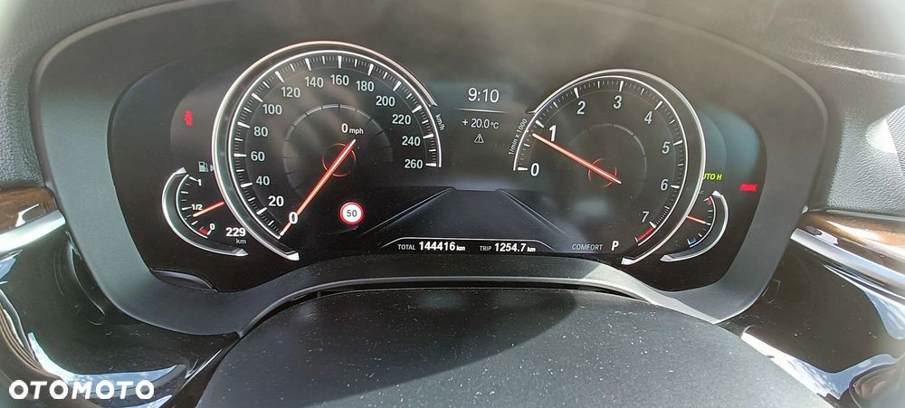BMW Seria 5 540i Sport Line sport - 16