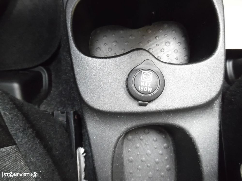 Fiat Panda 1.0 Hybrid City Life - 17