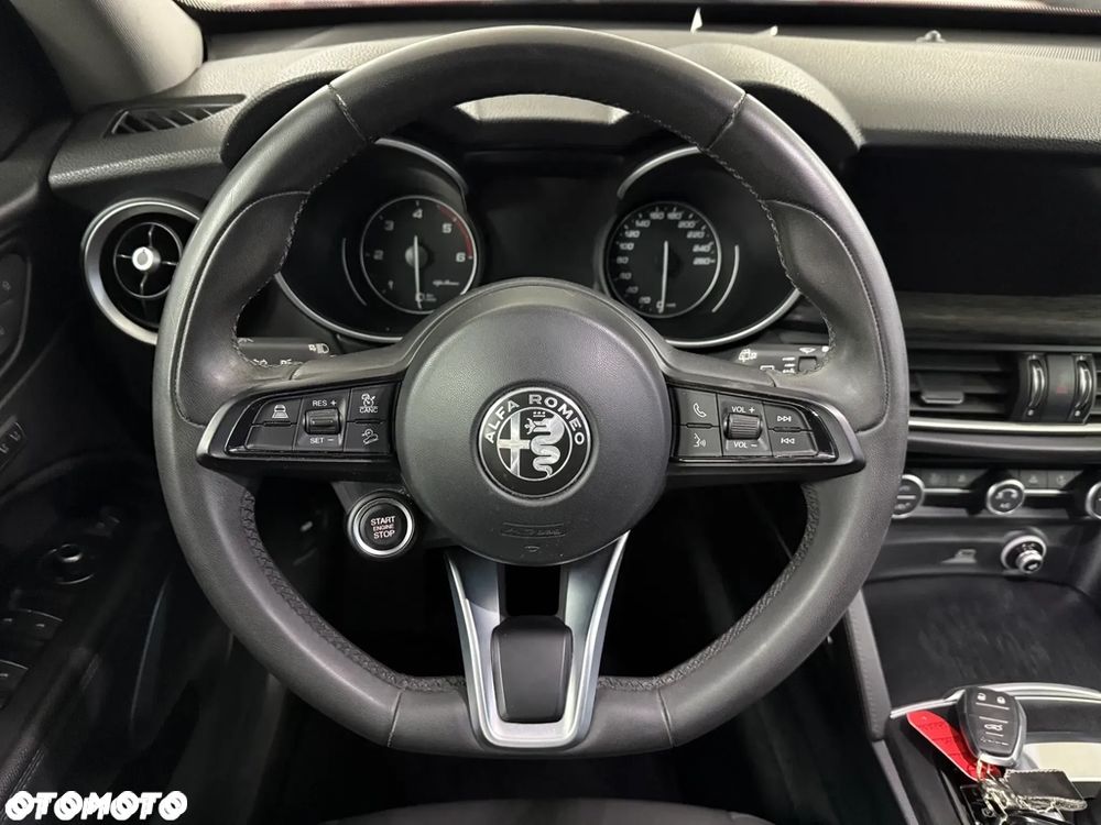 Alfa Romeo Stelvio 2.2 16V AT8 Q4 Business - 9