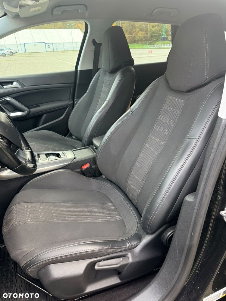 Peugeot 308 - 7
