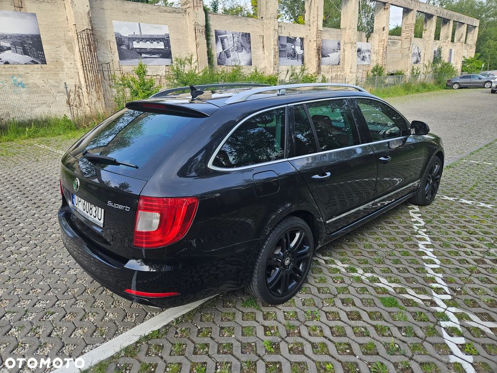 Skoda Superb 2.0 TDI DSG Elegance - 6