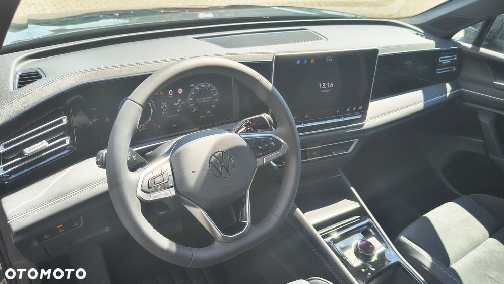 Volkswagen Tiguan - 18