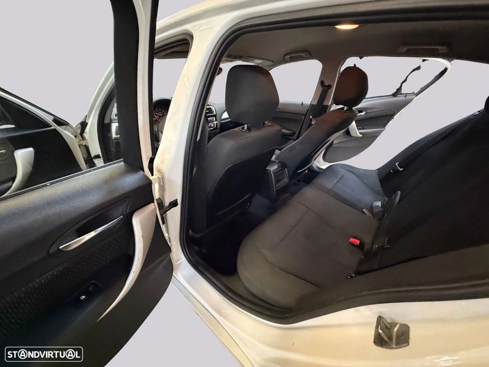 BMW 116 d - 23