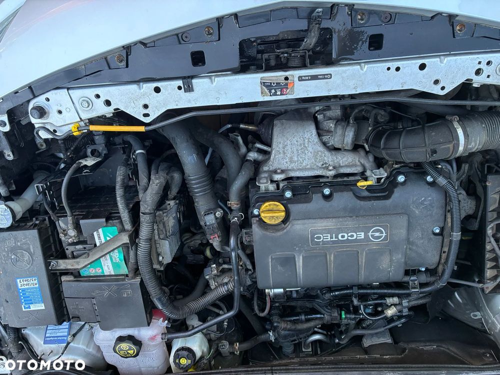 Opel Astra 1.4 T Cosmo EU6 - 20