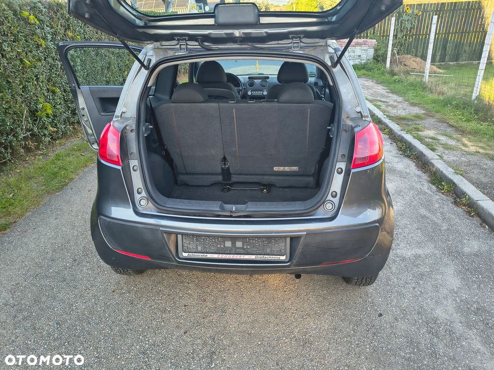 Mitsubishi Colt - 17