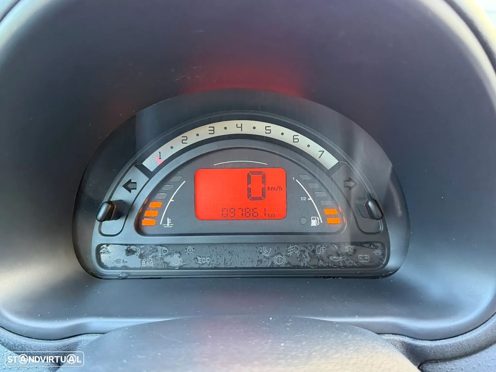 Citroën C2 1.1 SX - 10
