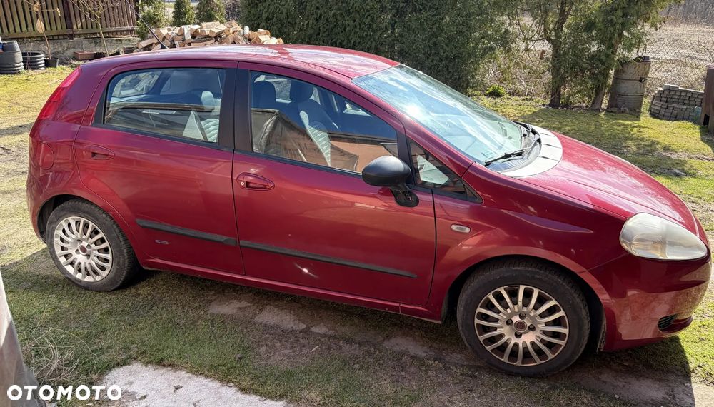 Fiat Grande Punto - 5