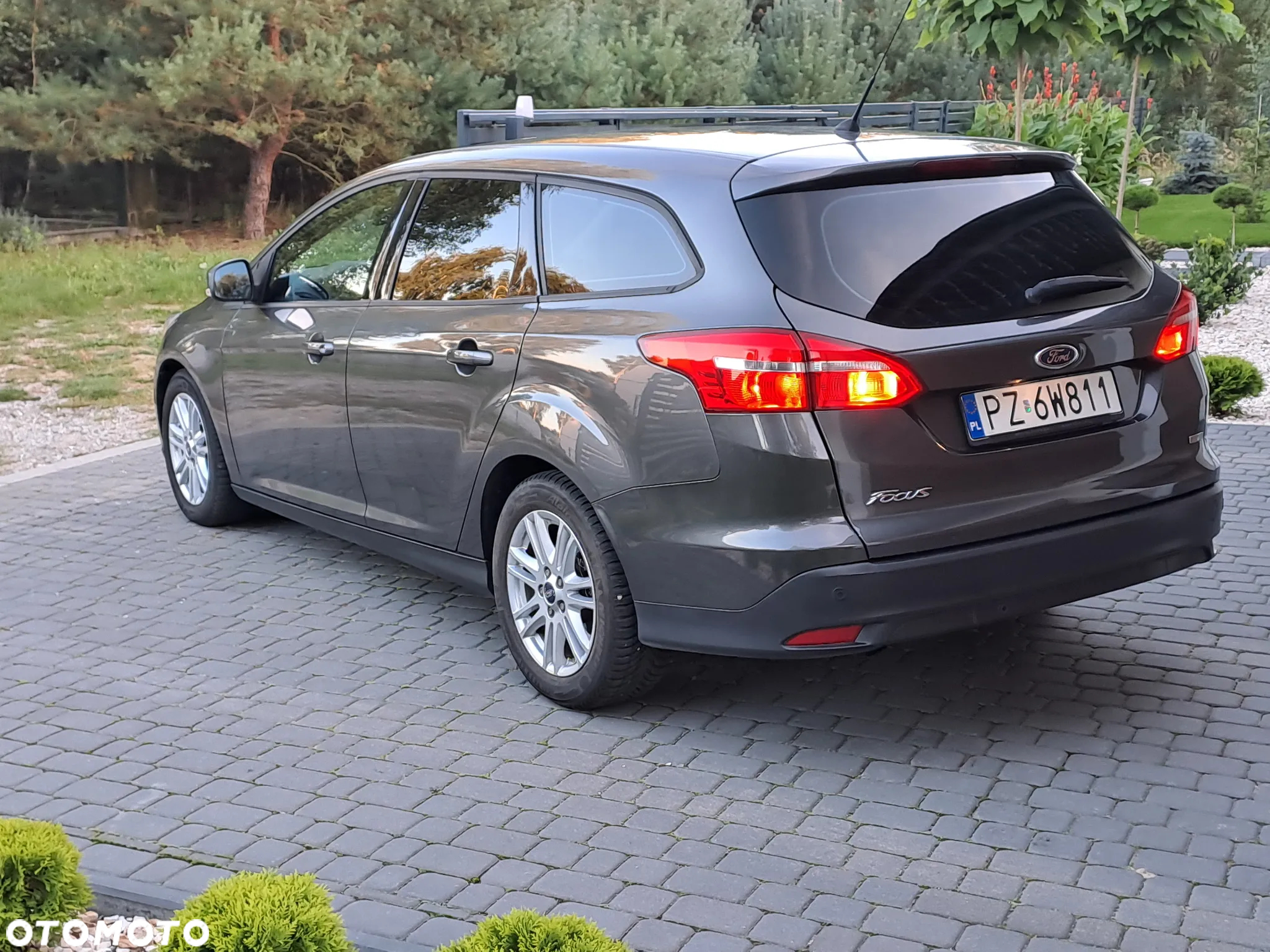 Ford Focus 1.0 EcoBoost Trend Edition - 4