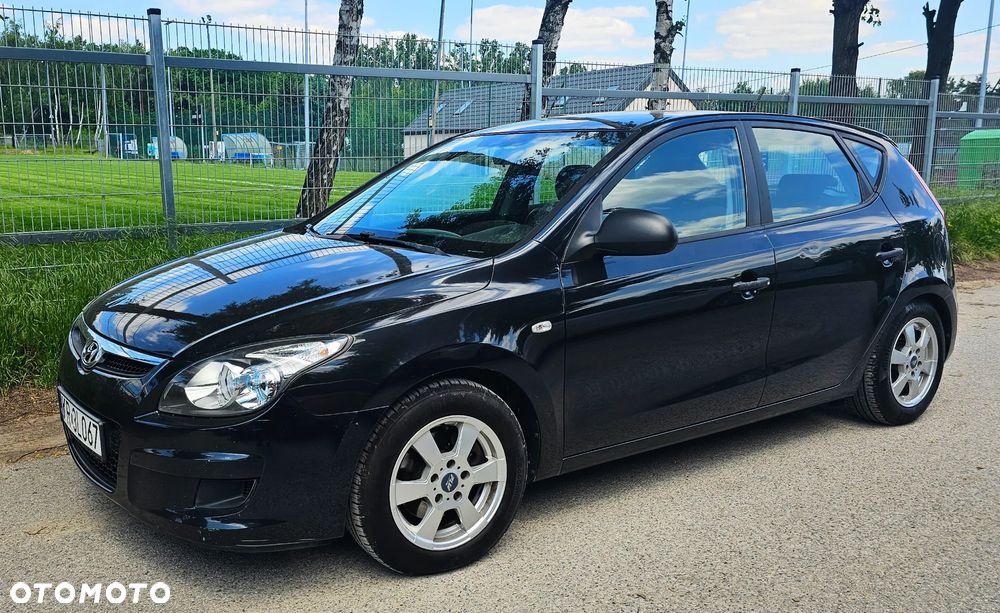 Hyundai i30 1.4 Classic + - 3