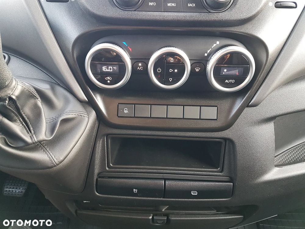 Iveco DAILY; 3.0-POWER, HI-MATIC, FURGON MAX, L4H2! - 34